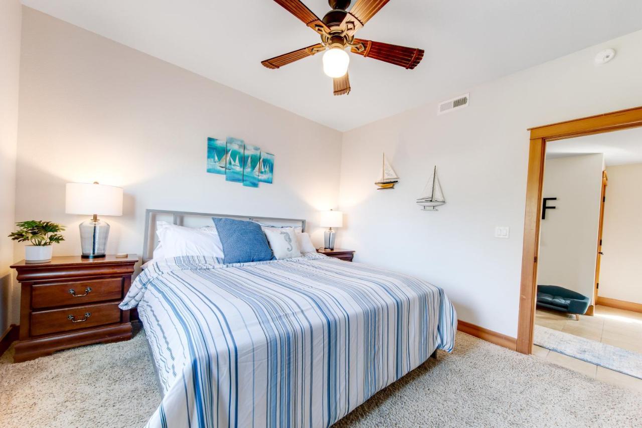 Blue Wave Heights Villa Lincoln City Buitenkant foto